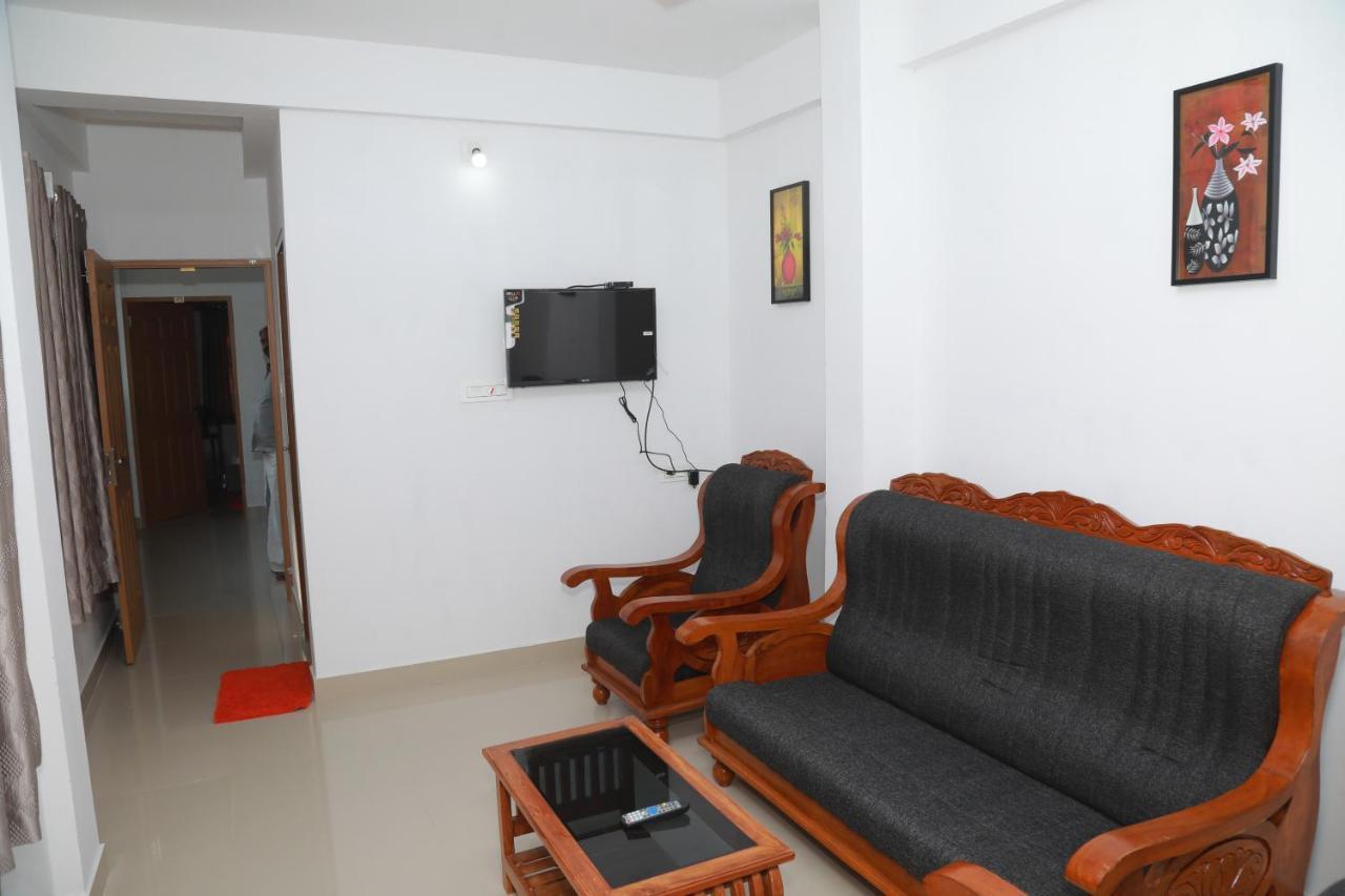 Sivaranjini Tourist Villa Guruvayur Exterior photo