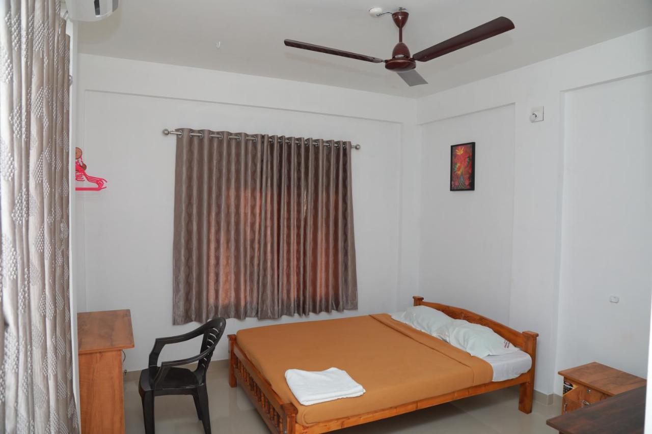 Sivaranjini Tourist Villa Guruvayur Exterior photo
